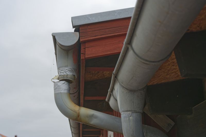 Rain Gutter Repair detail